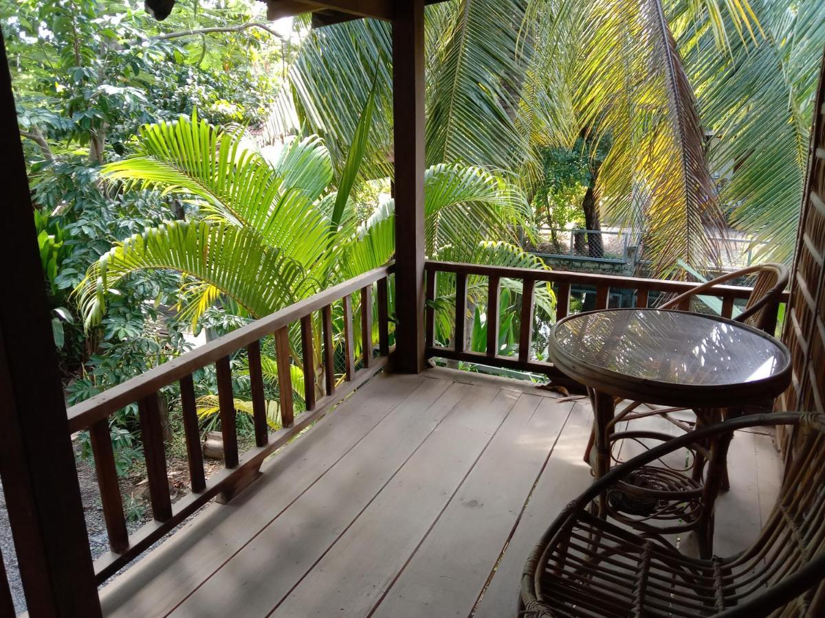 O'Hamok Family Homestay Battambang Exterior foto
